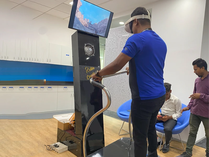 VR ROLLER COASTER|FUNDAY